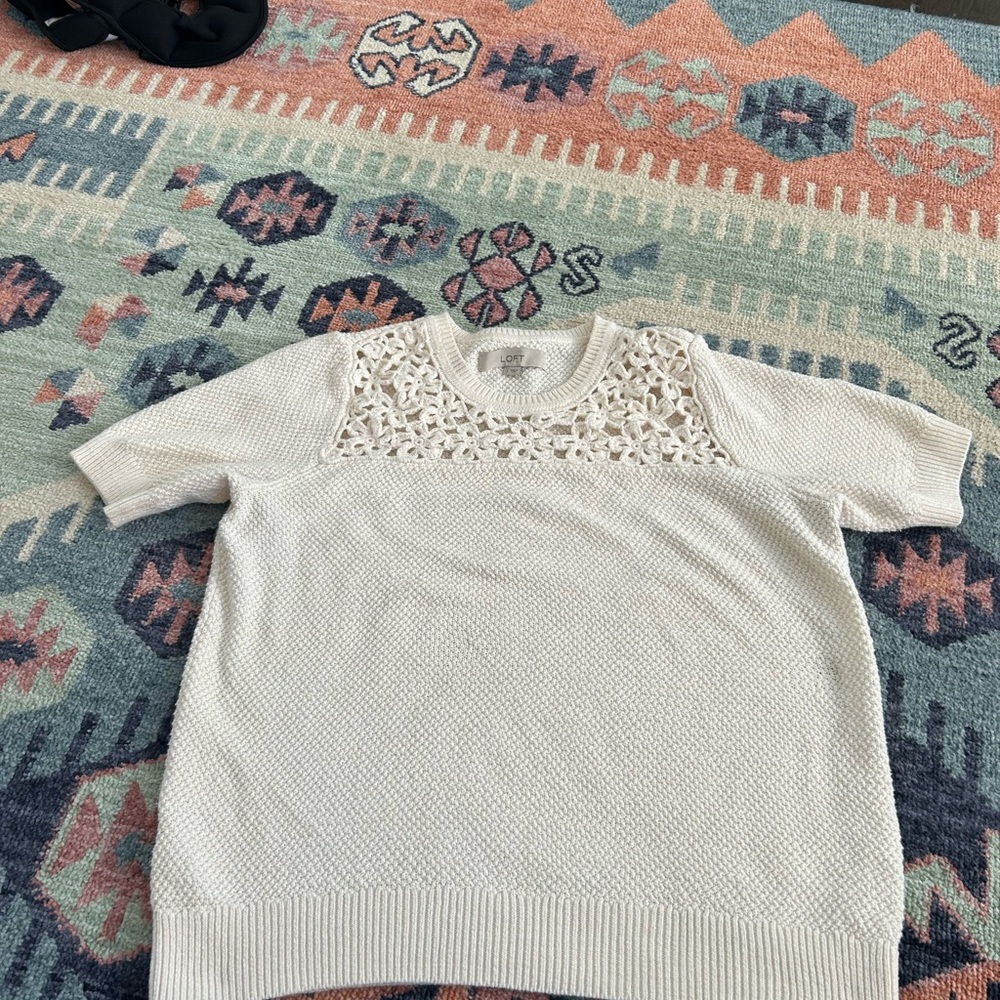 LOFT Cream Knit Short Sleeve Top with Floral Accents size large